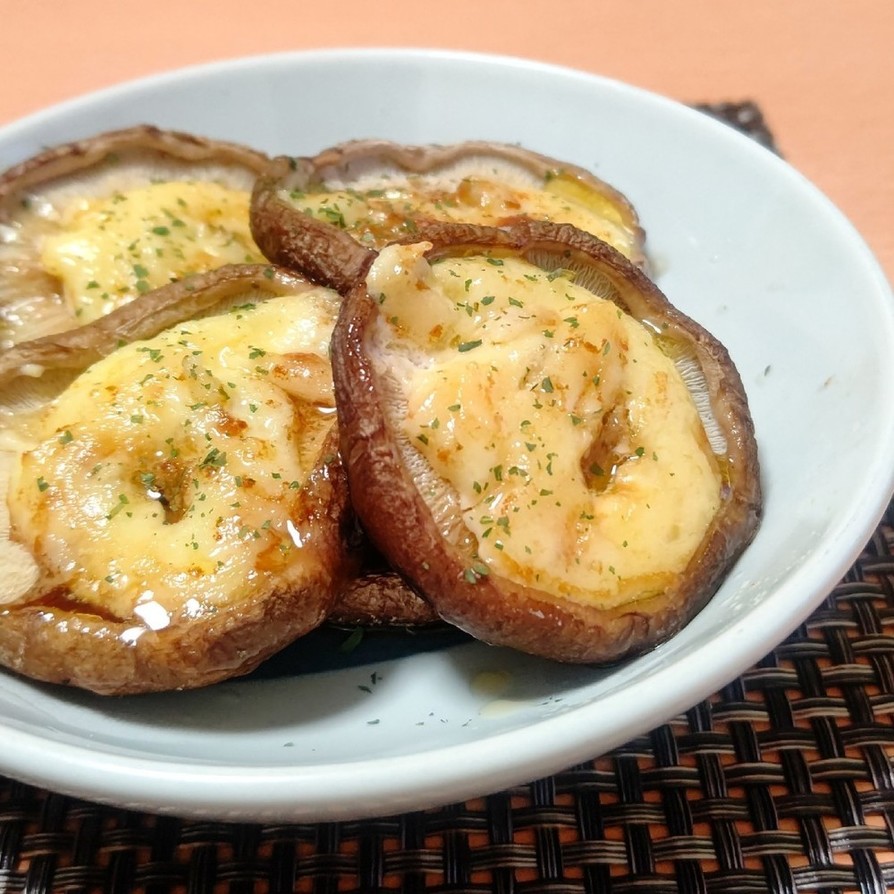 【龍愛】トースターで☆椎茸のマヨ焼きの画像