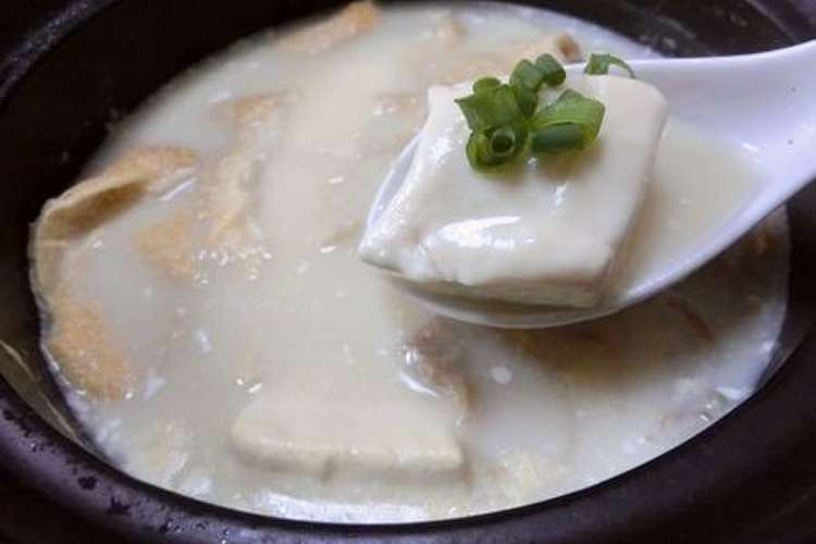 重曹で白濁とろり 感動の湯豆腐 レシピ 作り方 By 花ぴー クックパッド 簡単おいしいみんなのレシピが351万品