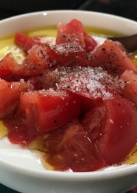 トマトヨーグルトサラダ