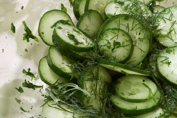 スウェーデンのキュウリとディルのサラダ レシピ 作り方 By Faithaloha クックパッド 簡単おいしいみんなのレシピが357万品