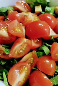 栄養満点！セロリの葉のイタリアンサラダ