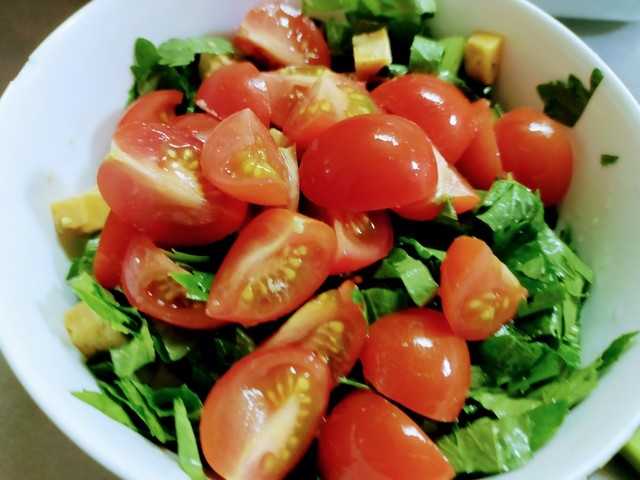 栄養満点 セロリの葉のイタリアンサラダ レシピ 作り方 By 自由なリメイカー クックパッド 簡単おいしいみんなのレシピが357万品