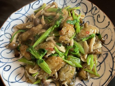 牡蠣とセロリの中華風炒めの写真