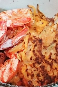 赤海老カリカリ焼きとかき揚げの丼