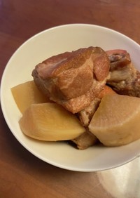 豚肉と大根の煮物