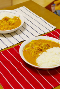 トマト缶で作るバターチキンカレー