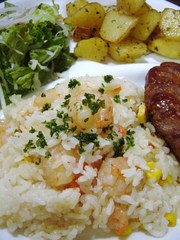 炊飯器deエビピラフ♪の写真