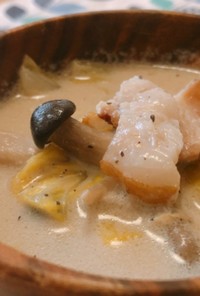 腸活♡白菜のジンジャー豆乳スープ