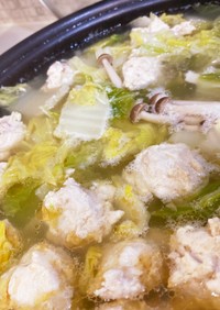お鍋やスープに美味しい簡単鶏団子♩⑅*♡
