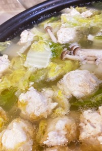 お鍋やスープに美味しい簡単鶏団子♩⑅*♡