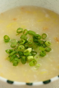 米粉でとろみ！ネギと生姜の簡単中華スープ