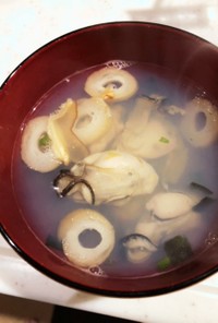 冷凍蒸し牡蠣とお吸物の素で簡単スープ！