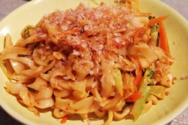 簡単美味しい キムチ焼うどん レシピ 作り方 By みみはる39 クックパッド