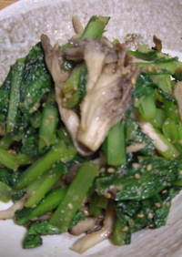 小松菜と舞茸のゴマゴマ炒め