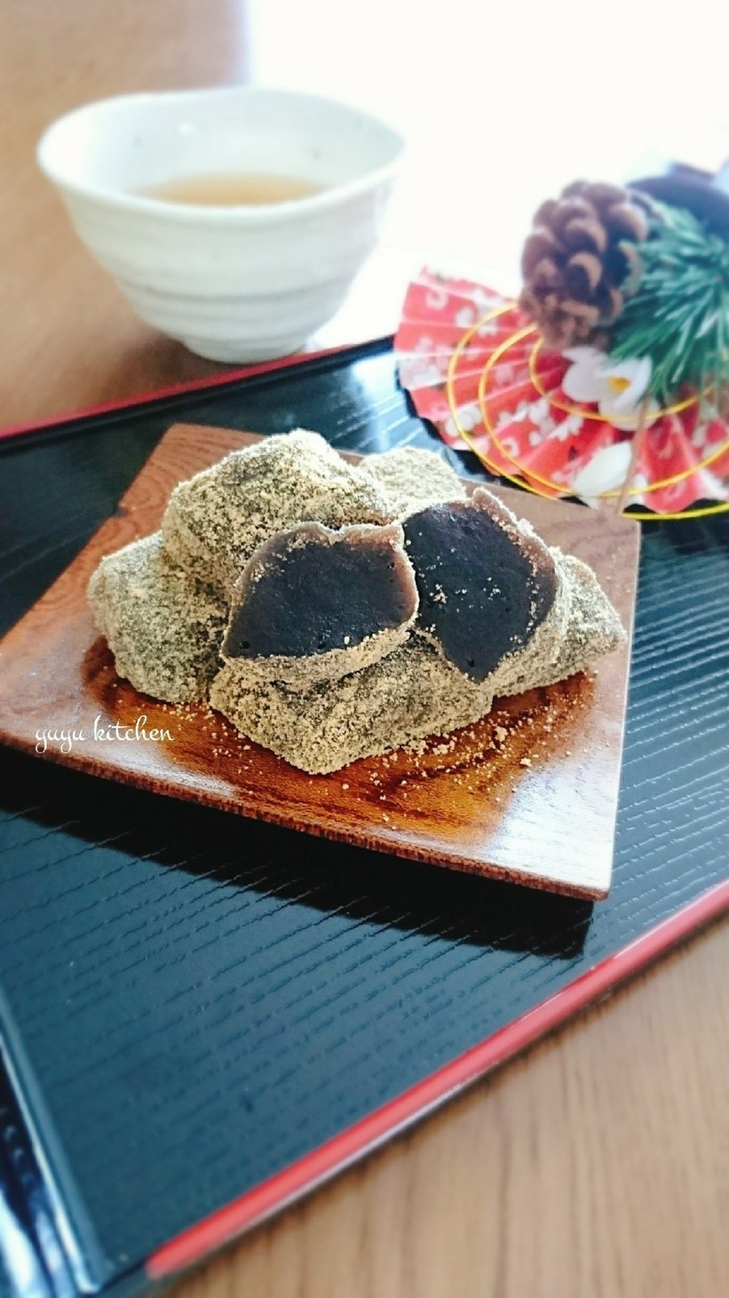 黒豆の煮汁リメイク☆信玄餅風わらび餅。の画像