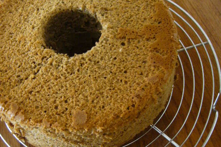 和 全卵で ほうじ茶シフォンケーキ レシピ 作り方 By Nanamimamama クックパッド 簡単おいしいみんなのレシピが349万品