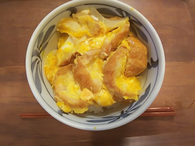 仙台麩の卵とじ丼の画像