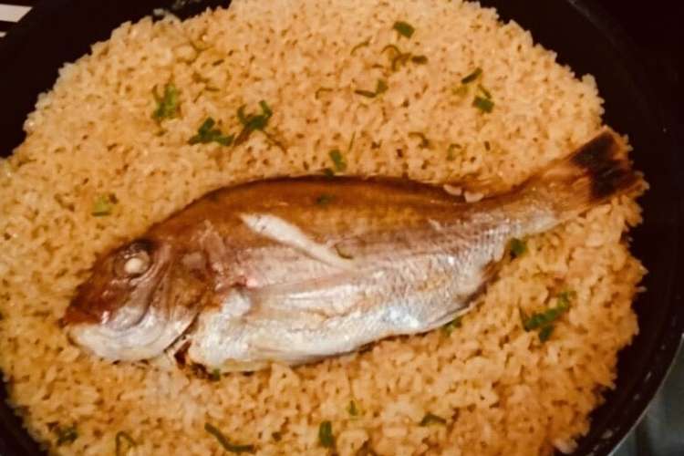 フライパンで炊く 鯛めし レシピ 作り方 By Mii Sama クックパッド 簡単おいしいみんなのレシピが361万品