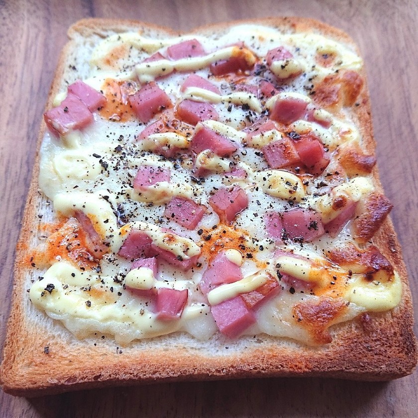  Toppers Pizzaのチキンベーコンランチピザのレシピ