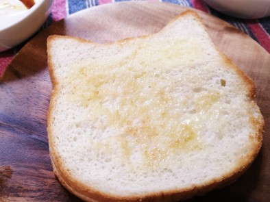 ねこパン型食パンの写真