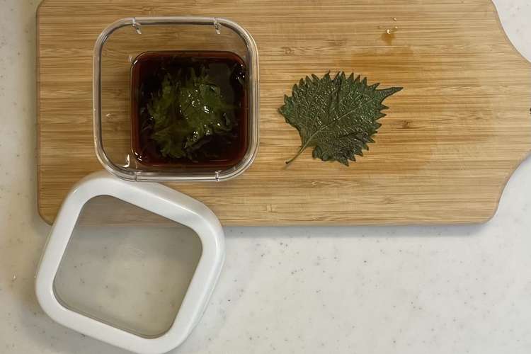 大葉のにんにく煮切り醤油漬け レシピ 作り方 By Nekozebear クックパッド 簡単おいしいみんなのレシピが353万品