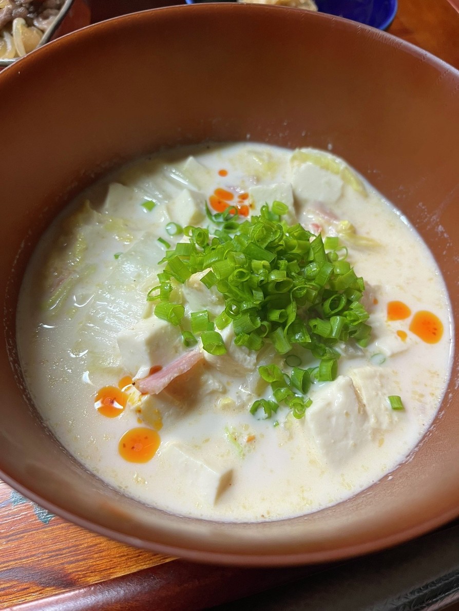牛乳ピリ辛スープの画像