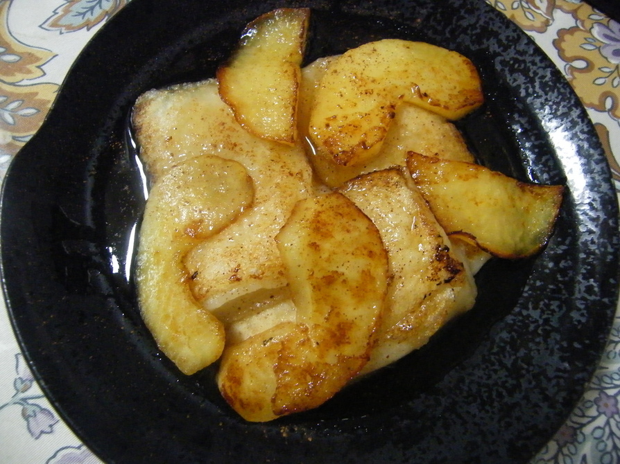 メイプルシロップ味のリンゴ餅は幸せ餅の画像