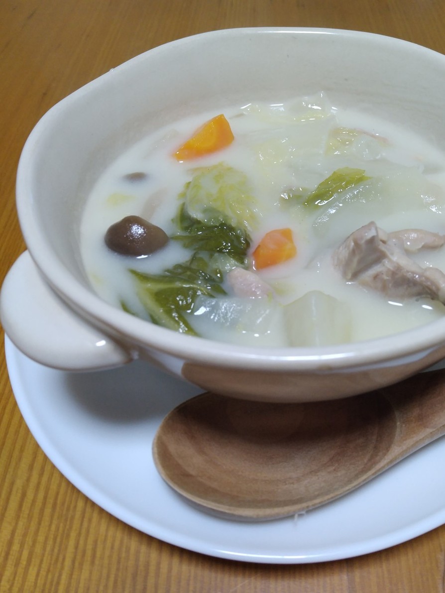 北海道シチュー〈白菜クリーム〉の画像