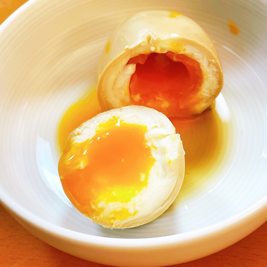 小鍋で簡単半熟卵♡味玉や塩を付けて♫の画像