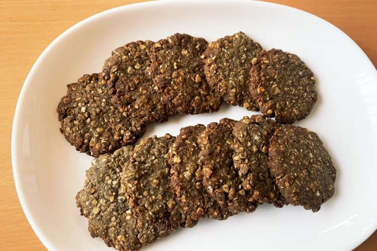 黒ゴマきな粉のオートミールクッキー レシピ 作り方 By 12sunset クックパッド 簡単おいしいみんなのレシピが370万品