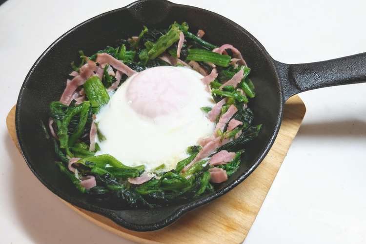 簡単スキレット料理 ポパイエッグ レシピ 作り方 By モチアゲ研究所 クックパッド 簡単おいしいみんなのレシピが366万品