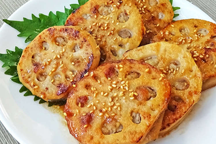 ひき肉のレンコンはさみ焼き レシピ 作り方 By 梅谷醸造元キッチン クックパッド 簡単おいしいみんなのレシピが357万品