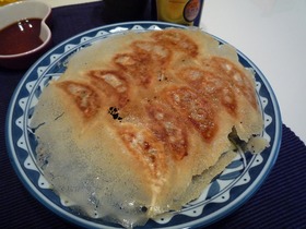やみつき!羽根つき!焼き餃子