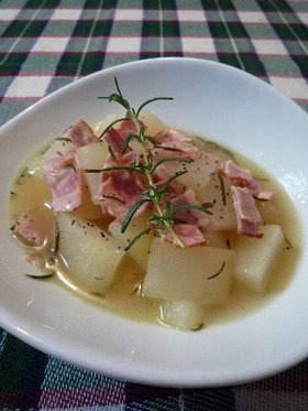 ローズマリー香る♡冬瓜のスープ煮