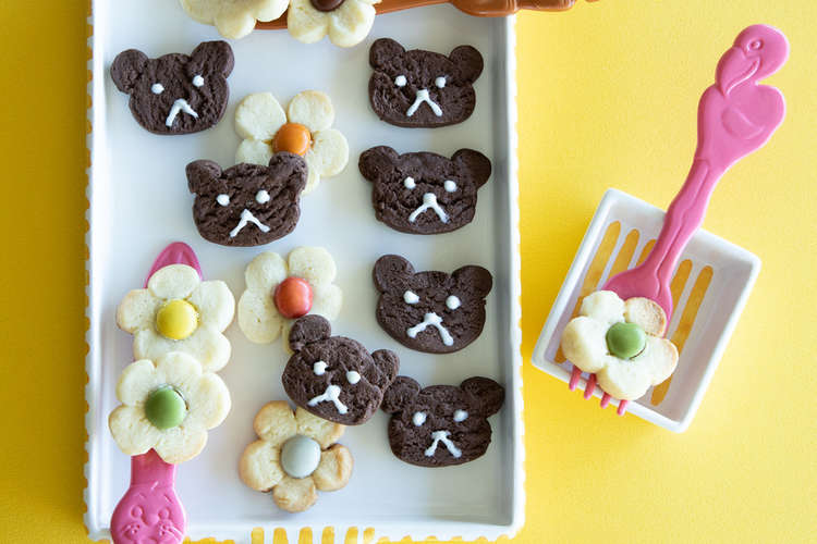 くまさんクッキーとお花クッキー レシピ 作り方 By おりょうりえほん クックパッド 簡単おいしいみんなのレシピが373万品