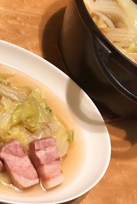 焼き白菜とベーコンのスープ