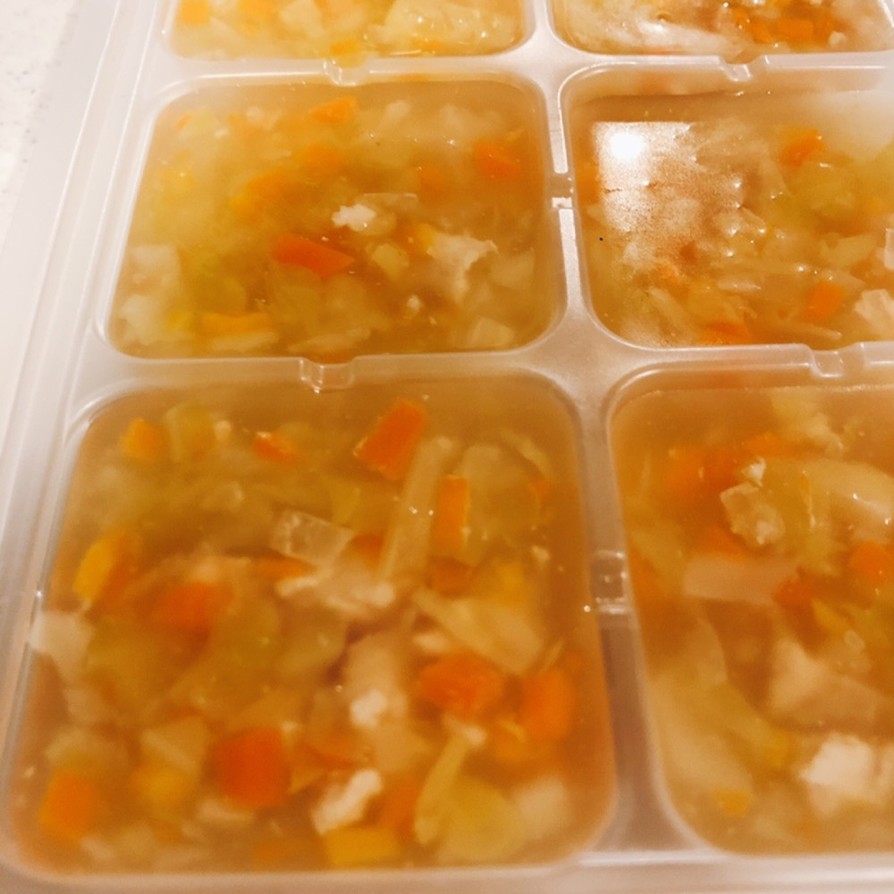離乳食後期　野菜スープの画像