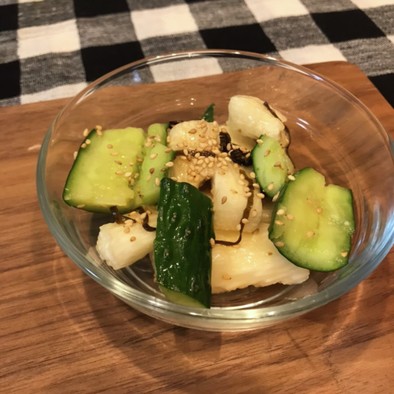 簡単　たたききゅうりと長芋の塩昆布サラダの写真