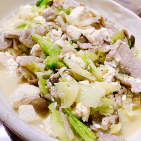 ペペロン風肉豆腐