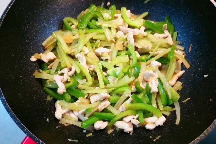 鶏胸肉 ピーマン セロリ 青椒肉絲 レシピ 作り方 By かぴっと クックパッド 簡単おいしいみんなのレシピが360万品