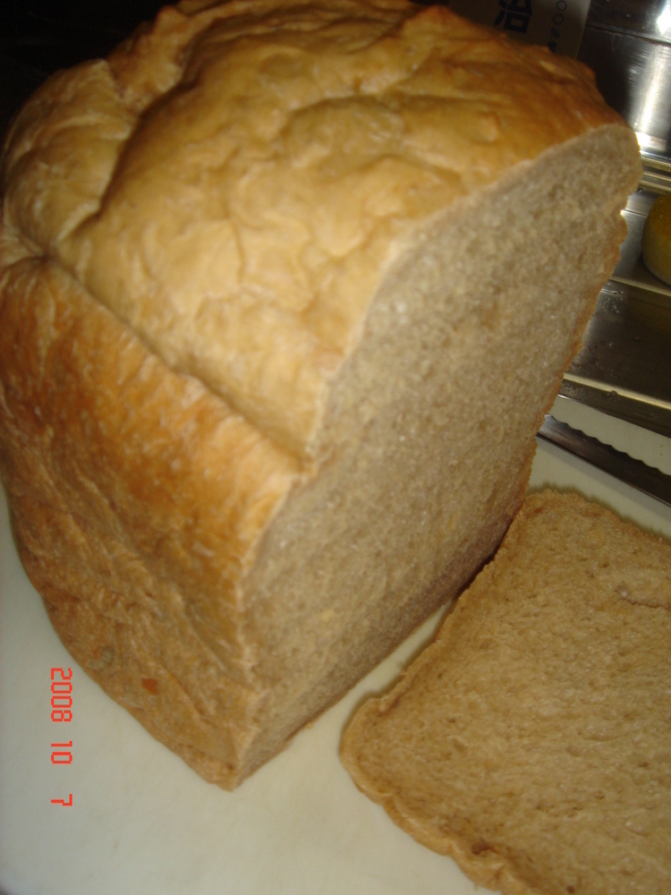 余ったロールケーキでパン（カフェオレ）の画像