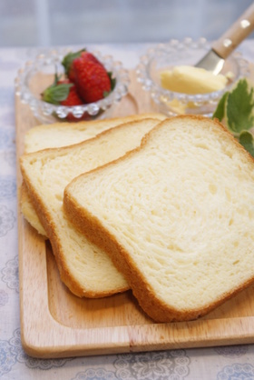 HBで✿Milk食パン