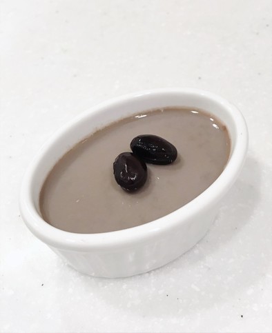 ✿ラム香る✿ 黒豆の煮汁で黒豆プリンの写真