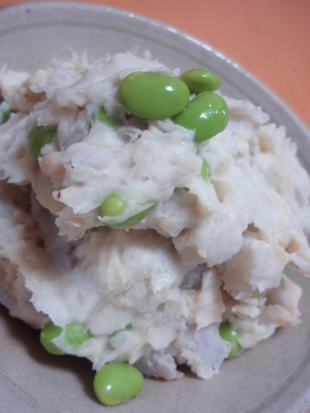 簡単でうまい枝豆と里ポテトサラダ☆