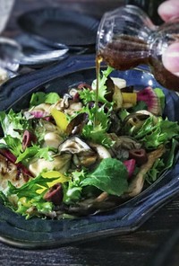 牡蠣と根菜のデリ風グリルサラダ
