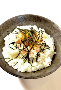 高菜ツナマヨ丼