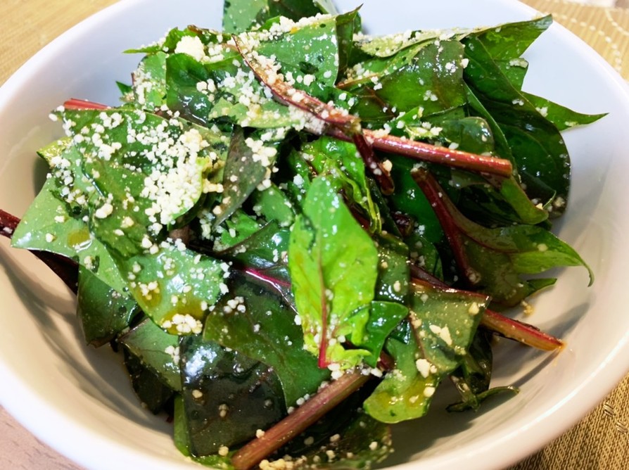 赤白ほうれん草と青ほうれん草のサラダのレシピ