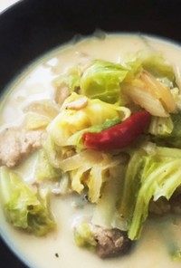 簡単ヘルシー☆キハダマグロと野菜の豆乳鍋
