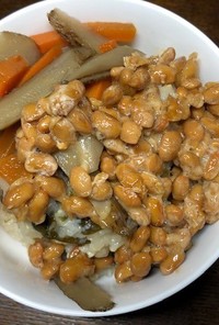 納豆と手作りきんぴらのご飯