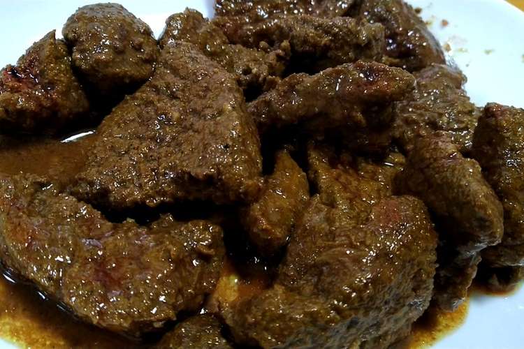 カンガルー肉のステーキ カレー風味 レシピ 作り方 By クックtk584k クックパッド 簡単おいしいみんなのレシピが376万品